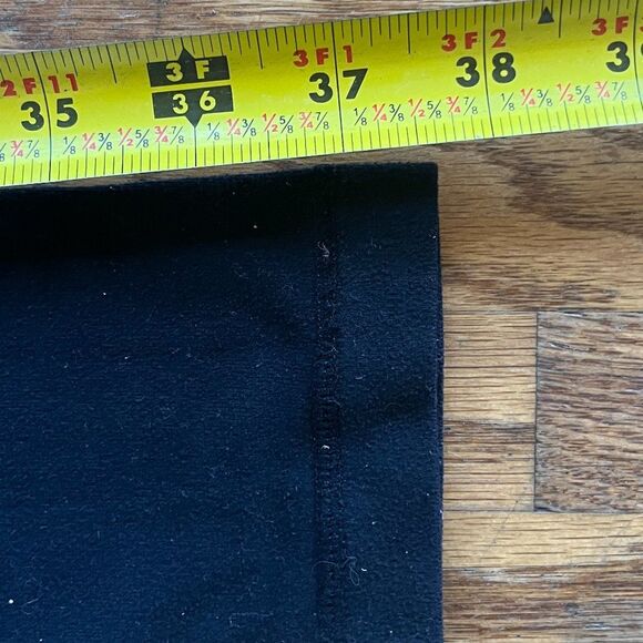 Lululemon Athletica Black Wunder Under Mid Rise Leggings   Women's Size 4 - Picture 8 of 9